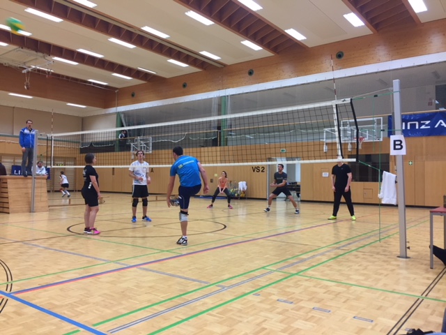 Das Finale zwischen der Union Altenberg und dem Turnierveranstalter Powervolleys Freistadt Das Finale zwischen der Union Altenberg und dem Turnierveranstalter Powervolleys Freistadt